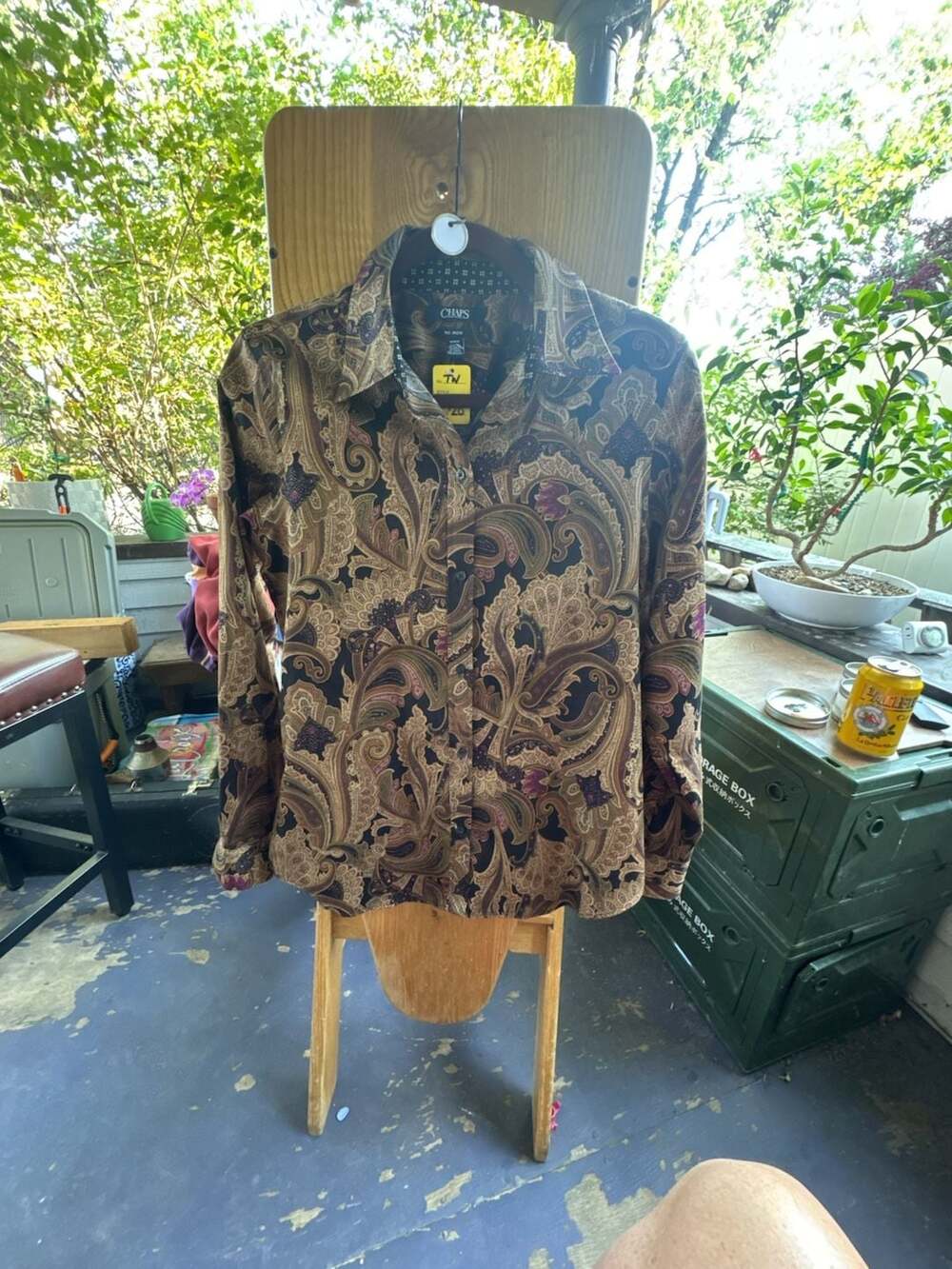 MediumWomen's No Iron Paisley Button-Down Long Sleeve Shirt Size business